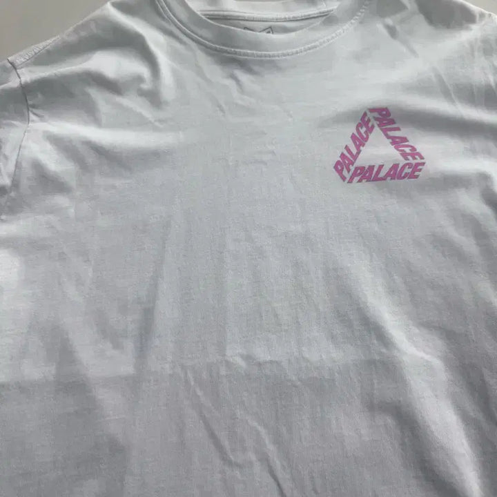 [BUNJANG] Palace Demon P3 T-shirt White XL / 팔라스 데몬 P3 반팔 티셔츠 화이트 xl
