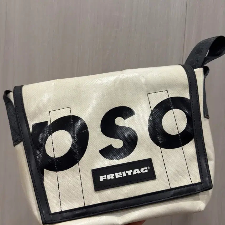 [SOLD OUT] 프라이탁 라씨