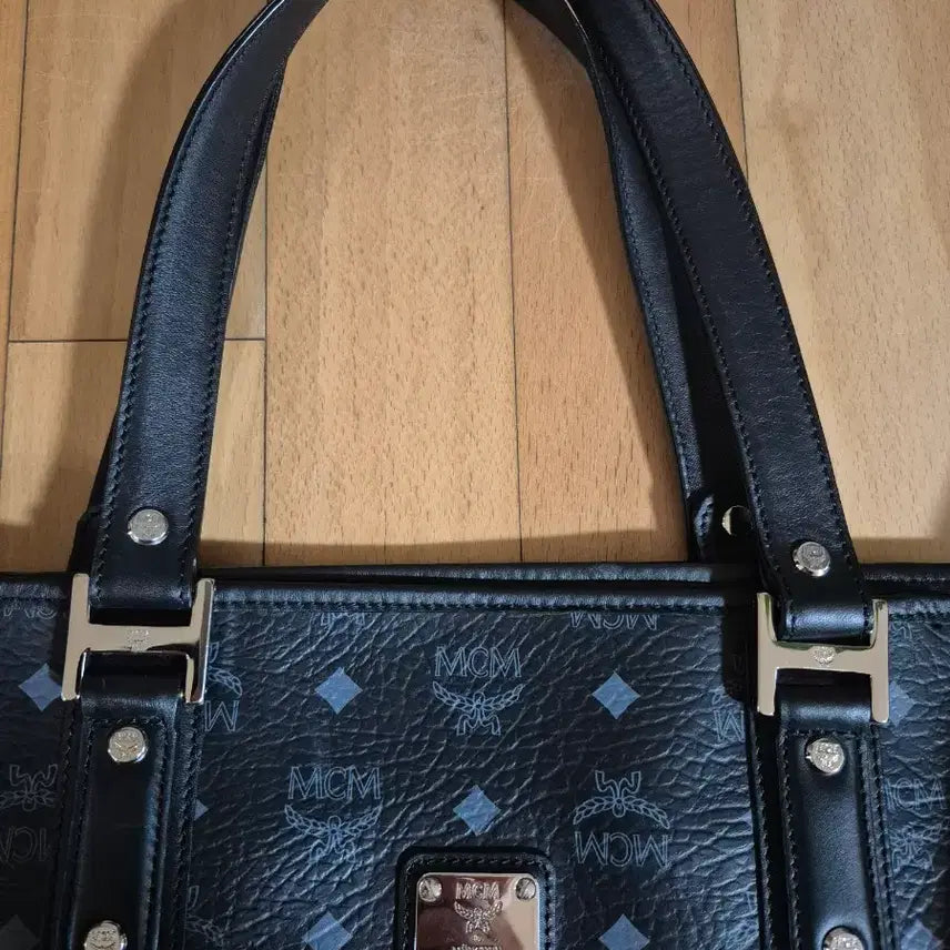 [SOLD OUT] [BUNJANG] MCM Logo Shopper Tote Bag / MCM 블랙 로고 쇼퍼백 토트백
