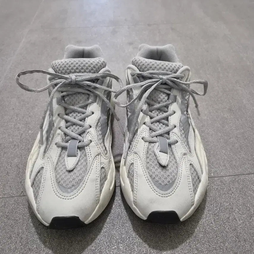 [BUNJANG] Adidas Yeezy Boost 700 Static Sneakers / 아디다스 이지부스트700 스태틱 290mm