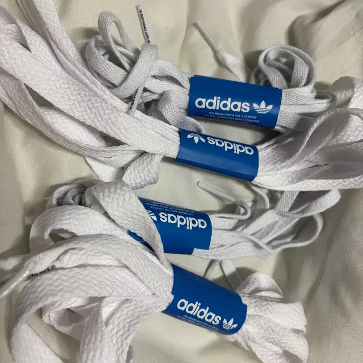 [BUNJANG] Adidas x Bape Superstar Shoelaces / 아디다스 x 베이프 슈퍼스타 여분 신발 끈 판매