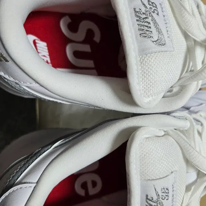 [BUNJANG] Nike Supreme SB Dunk Low 265 Sneakers / 나이키 슈프림sb덩크 로우 265