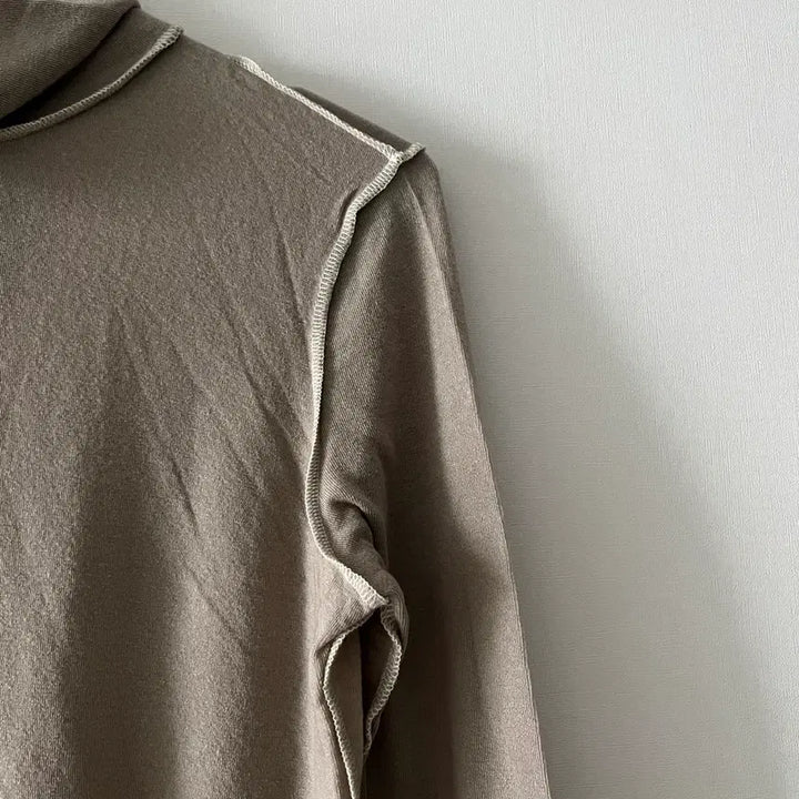 [BUNJANG] Hinge Slim Turtle Neck T-Shirt / 힌지 목폴라 티셔츠