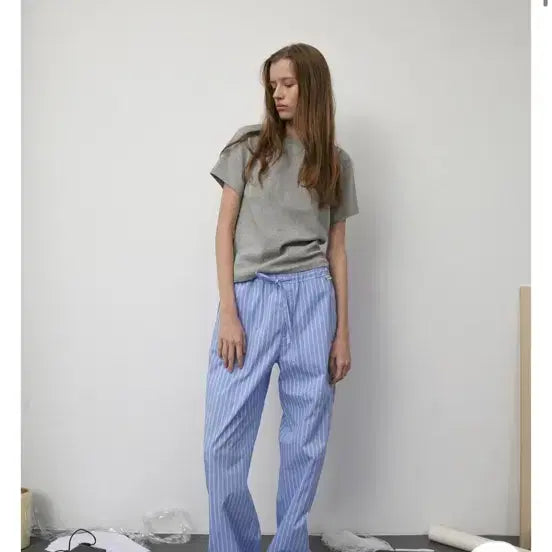 [BUNJANG] LEVAR Pinstripe Lounge Pants / (새상품) LEVAR 르바 핀스트라이프 팬츠 택O