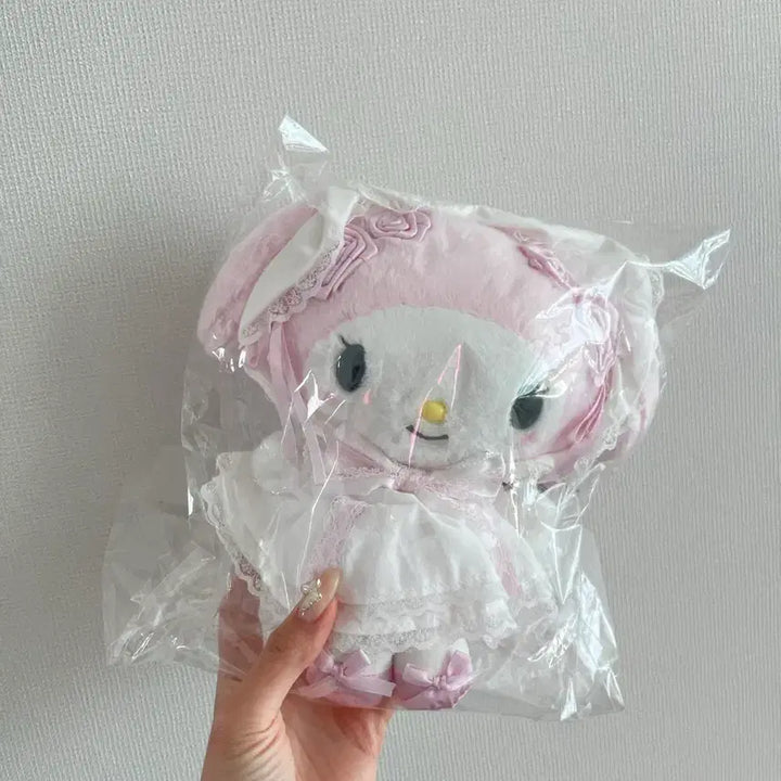 [BUNJANG] Sanrio My Melody White Frill Wedding Plush Doll / 산리오 화이트프릴 웨딩 마이멜로디 누이 인형
