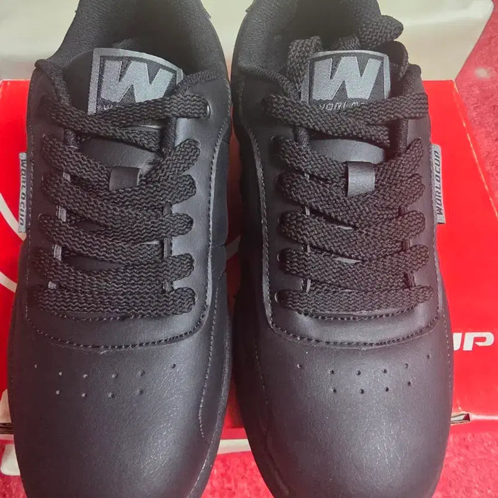 [BUNJANG] World Cup Black Sneakers / 월드컵 블랙 스니커즈 운동화