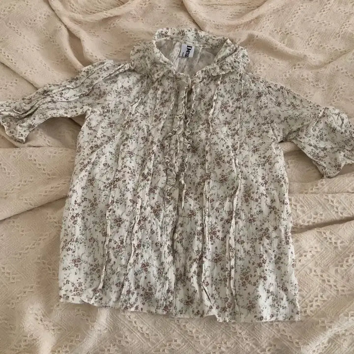 [BUNJANG] MaybeBaby Cotton Flower Blouse / 메이비베이비 코튼 플라워 블라우스