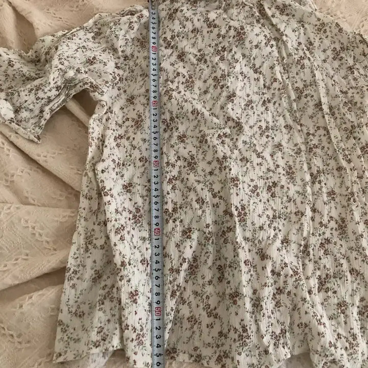 [BUNJANG] MaybeBaby Cotton Flower Blouse / 메이비베이비 코튼 플라워 블라우스