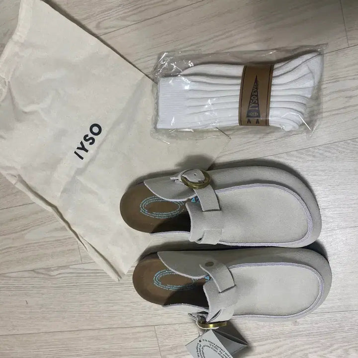 [SOLD OUT] 이소 슬리퍼 270