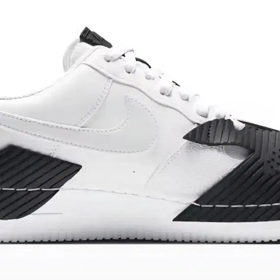 [BUNJANG] Nike Air Force 1 NdStrkT Sneakers / 나이키에어포스 레어템 NdStrkT 새상품 225,  230