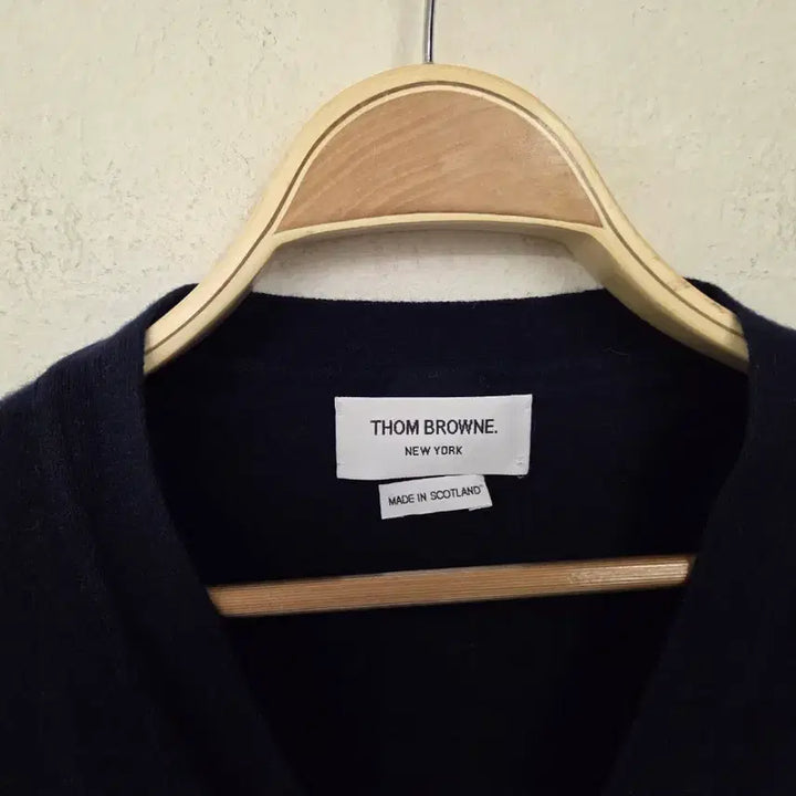 [BUNJANG] Thom Browne 100% Cashmere Unisex Cardigan Navy / 톰브라운 캐시미어100% 유니섹스 가디건