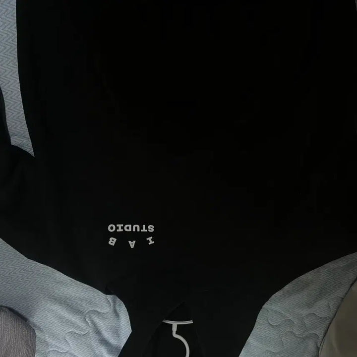 [BUNJANG] IAB Studio Black Hoodie XL / IAB 스튜디오 블랙 후드티 xl