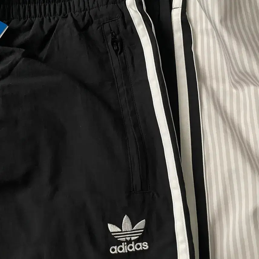 [BUNJANG] Adidas Woven Track Pants / 아디다스 우븐 트랙팬츠 판매합니다