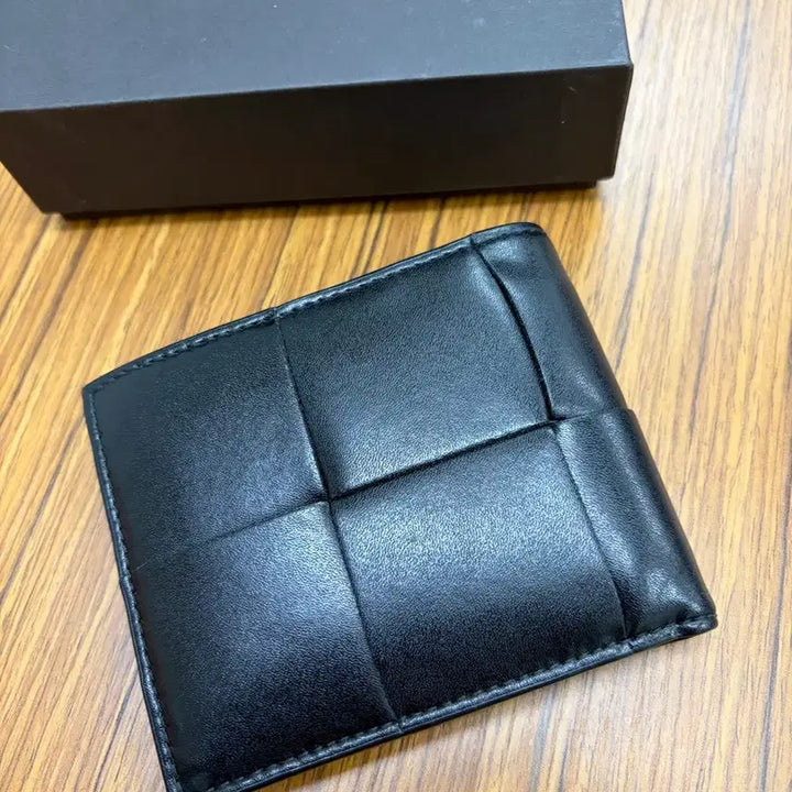 [SOLD OUT] 보테가 베네타 블랙 반지갑 풀박스
