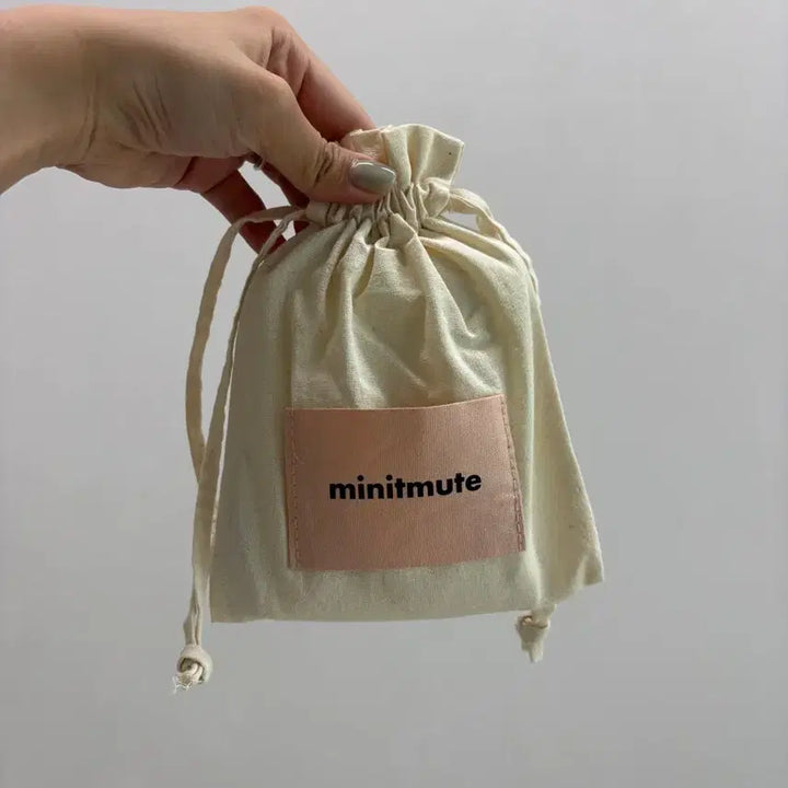 [BUNJANG] Minuit Muse Chloma Micro Butter Crossbody Bag / 미닛뮤트 클로마이크로 버터