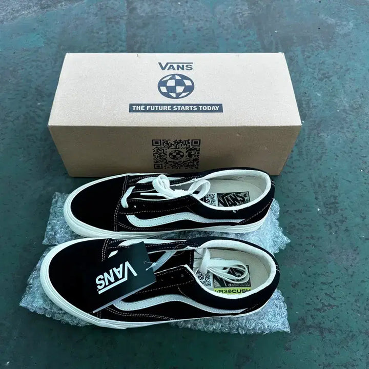 [BUNJANG] Vans Old Skool Black Sneakers 275mm / 반스 올드스쿨 블랙 스니커즈 275mm 새상품