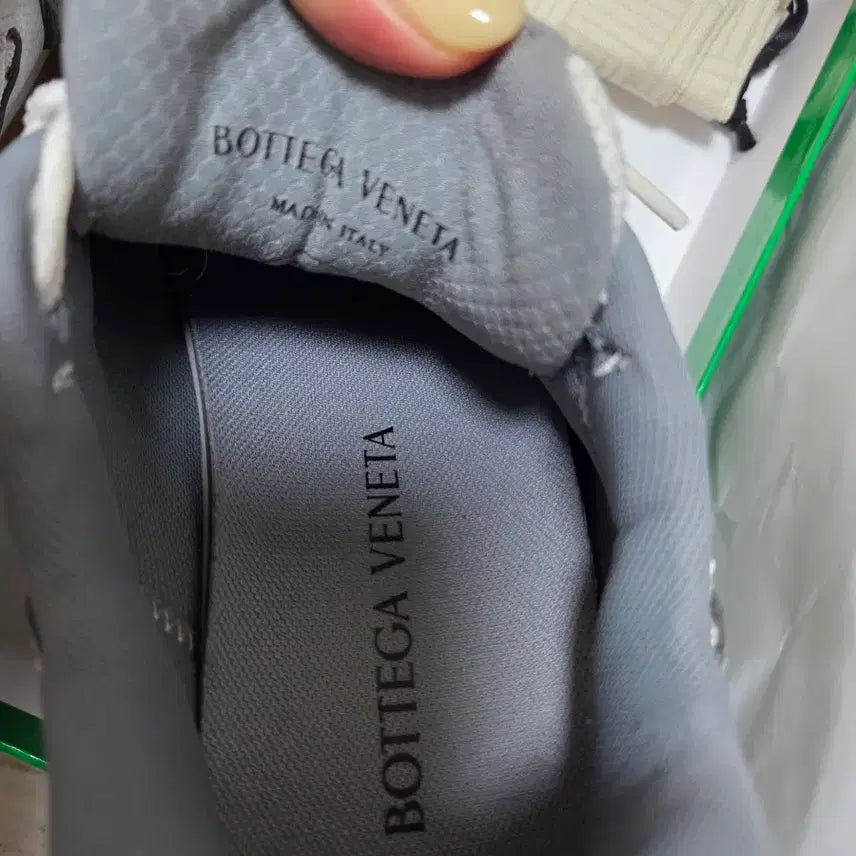 [BUNJANG] Bottega Veneta Orbit Silver White Sneakers / 보테가베네타 오르빗 실버 화이트 230