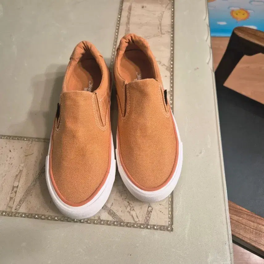 [SOLD OUT] 내셔널지오그래픽 아동 슬립온 오렌지색 세탁완료