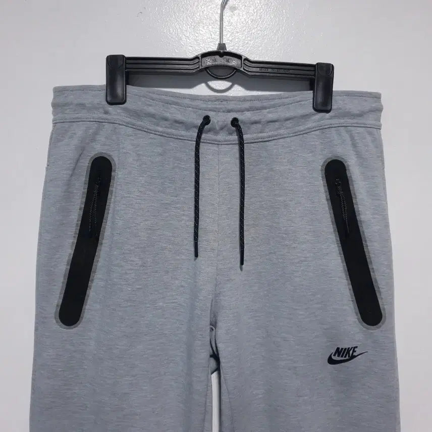 [BUNJANG] Nike NSW 20FW Tech Fleece Open Hem Pants Grey / M) 나이키 NSW 신형 20FW 테크 플리스 오픈 헴 팬츠 그레이