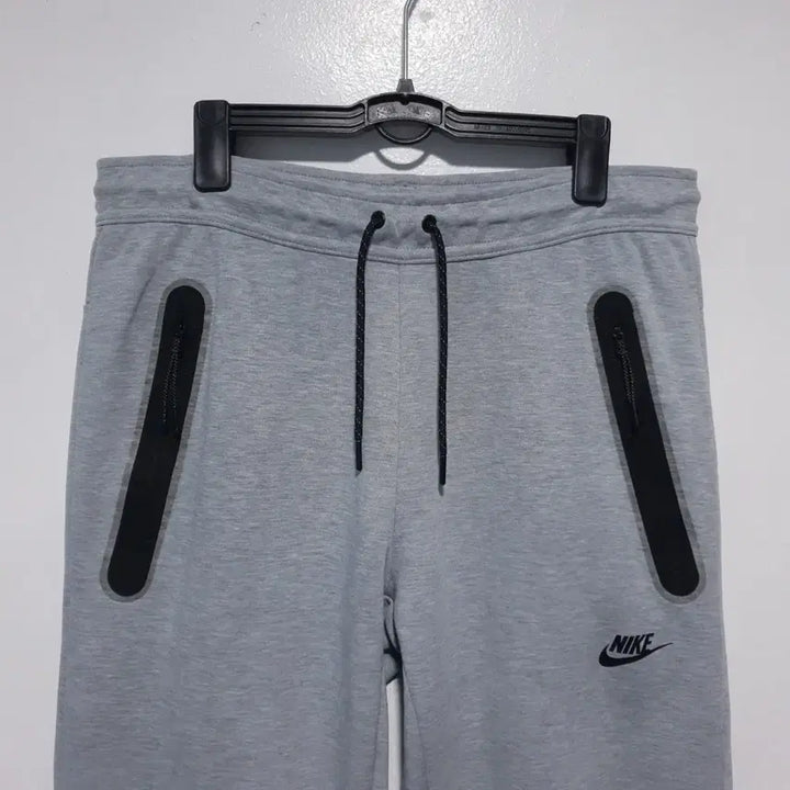 [BUNJANG] Nike NSW 20FW Tech Fleece Open Hem Pants Grey / M) 나이키 NSW 신형 20FW 테크 플리스 오픈 헴 팬츠 그레이