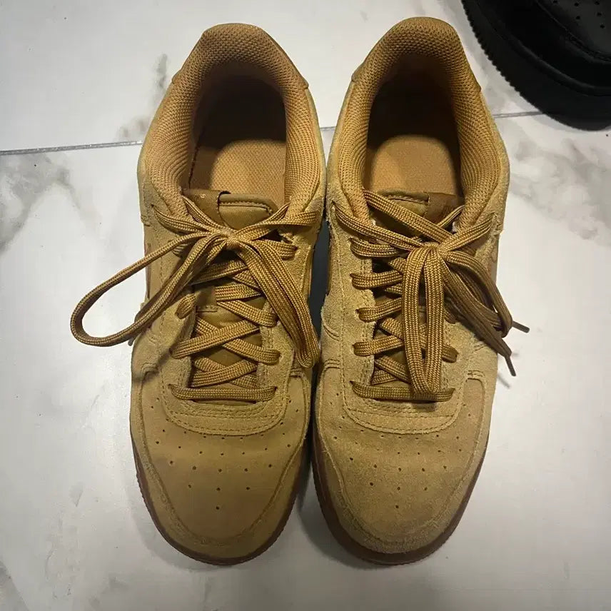 [BUNJANG] Nike Air Force 1 LV8 3 Wheat / (GS) 나이키 에어포스 1 LV8 3 위트 250