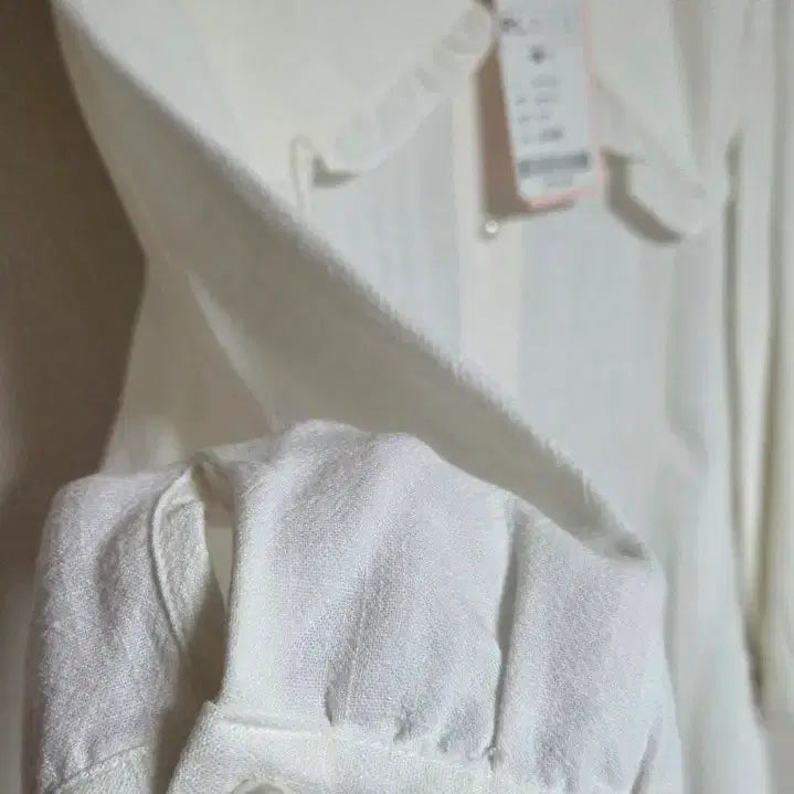 [BUNJANG] White Big Collar Blouse / 화이트 빅카라 블라우스 새상품