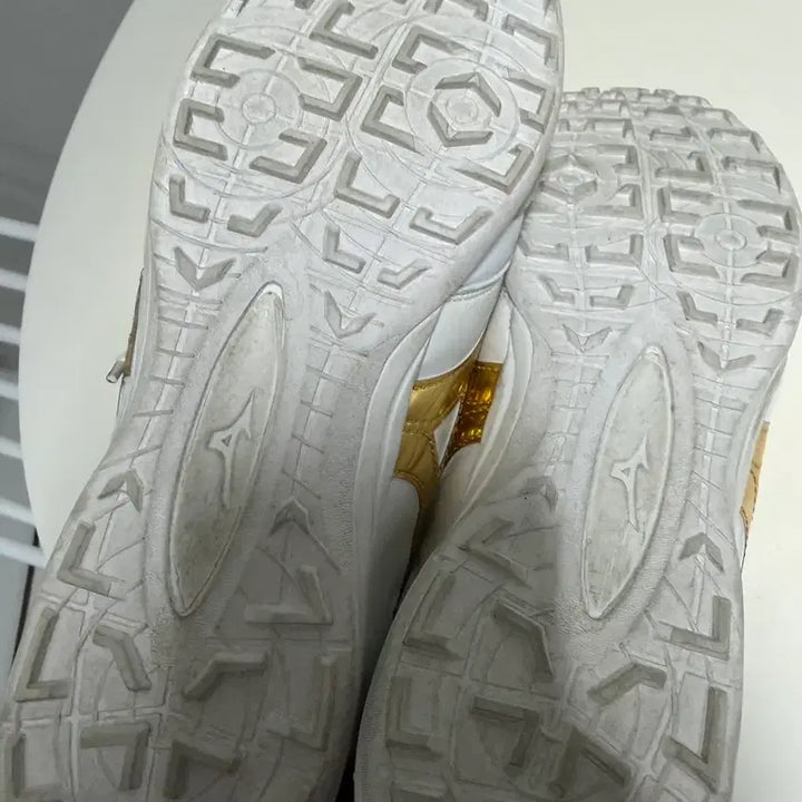 [SOLD OUT] 미즈노 풋살화 275