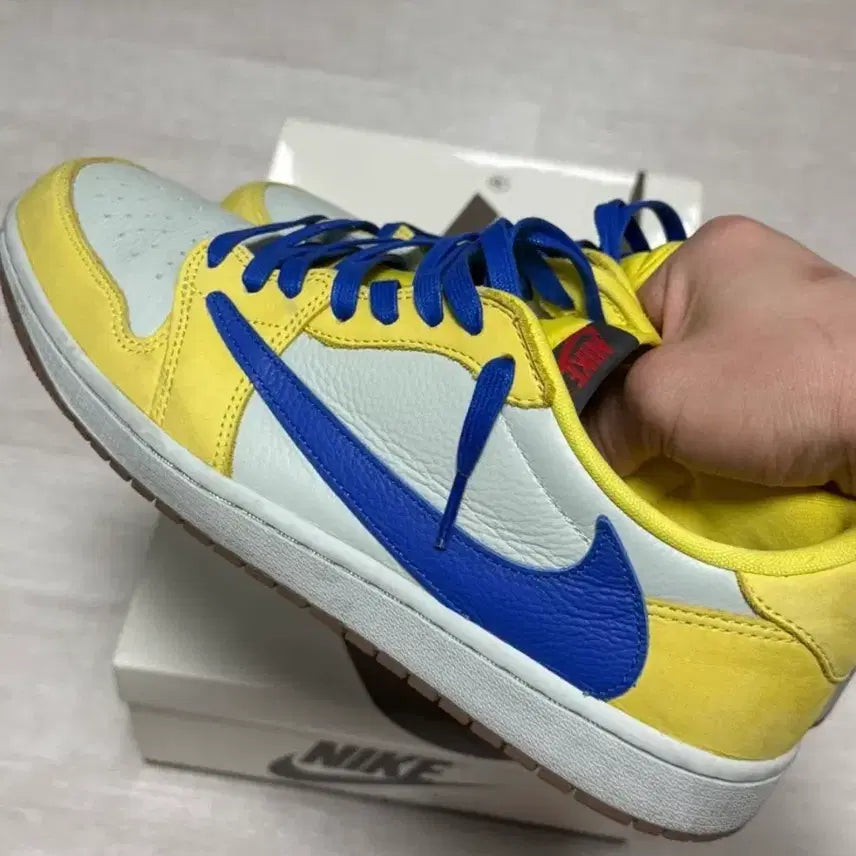[BUNJANG] Nike Air Scott Jordan 1 Low OG Canary Sneakers / 나이키 에어 스캇 조던1 로우 OG 카나리 280