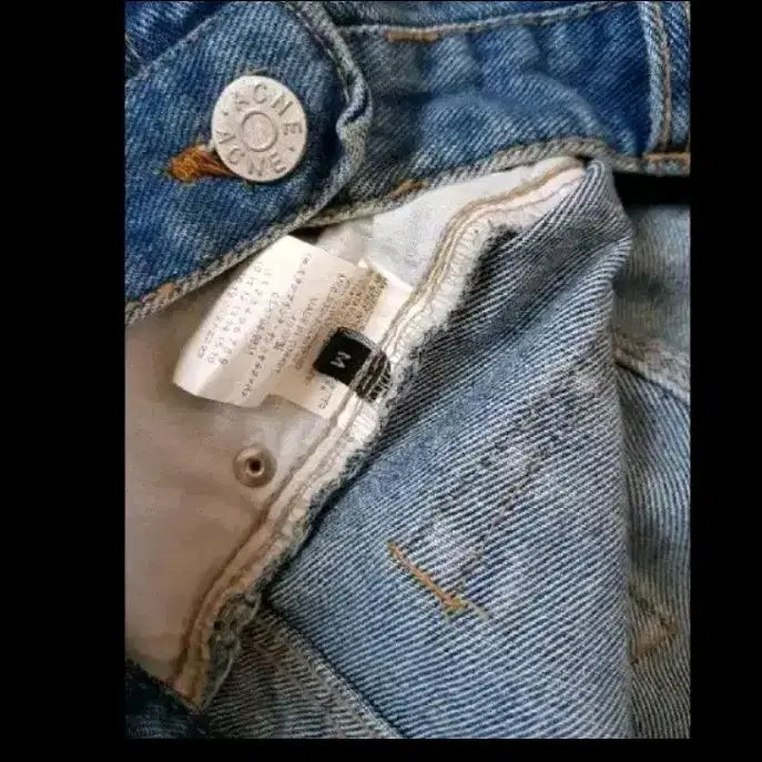 [BUNJANG] Acne Studios Destroyed Jeans Medium Wash / 아크네 디스트로이 청바지