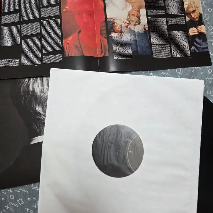 [SOLD OUT] 트로이시반 Bloom lp