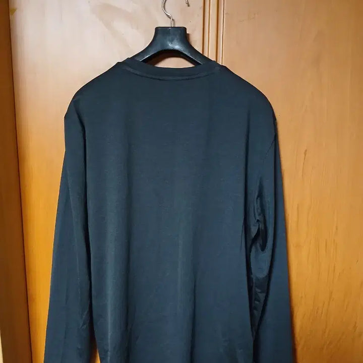 [BUNJANG] Merrell Black Long Sleeve T-shirt / 메렐 블랙 긴팔 티셔츠