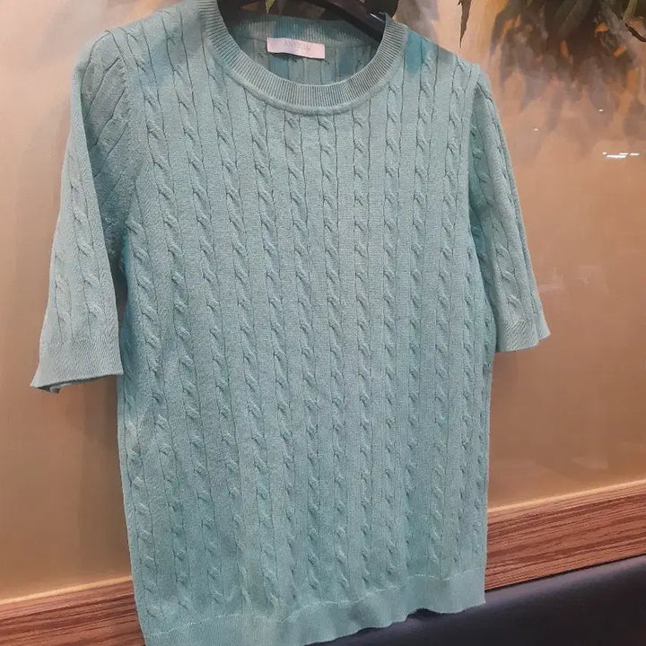 [BUNJANG] Anziek Mint Cable Knit Short Sleeve Sweater / 안지크민트 꽈배기 반팔 니트