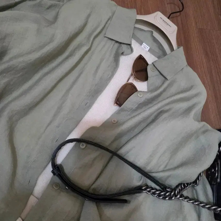 [BUNJANG] Loose Fit Elegant Blouse / 루즈핏 세련 블라우스