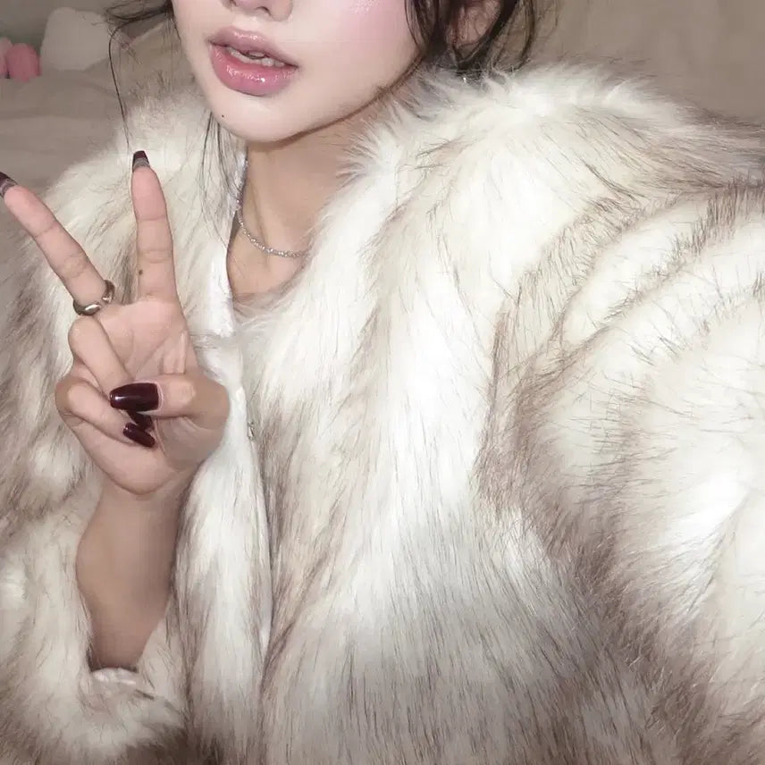 [BUNJANG] Ablhy Angora Goblin Fur Hook Jacket / 에이블리 앙고라 고블린 퍼 후크자켓 후크버튼