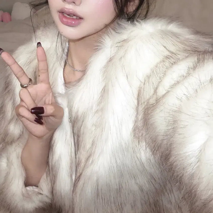 [BUNJANG] Ablhy Angora Goblin Fur Hook Jacket / 에이블리 앙고라 고블린 퍼 후크자켓 후크버튼