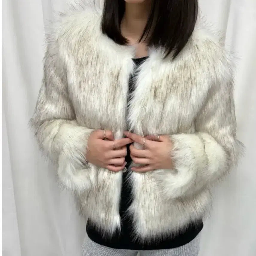 [BUNJANG] Ablhy Angora Goblin Fur Hook Jacket / 에이블리 앙고라 고블린 퍼 후크자켓 후크버튼