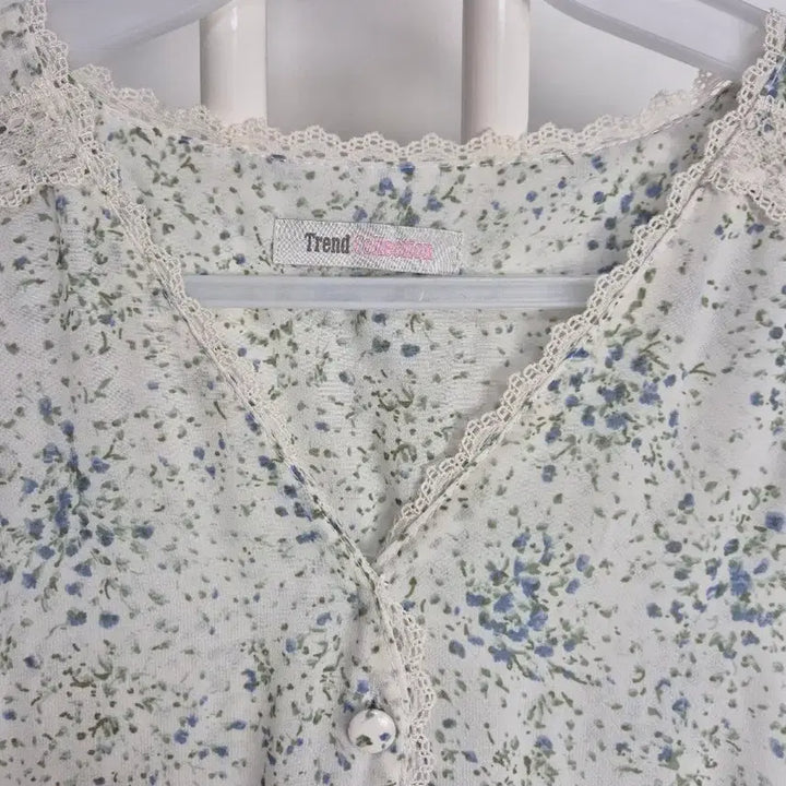 [BUNJANG] Trend Collection Flower Lace Trim Long Dress / 트렌드컬렉션 플라워 롱 원피스 레이스 장식