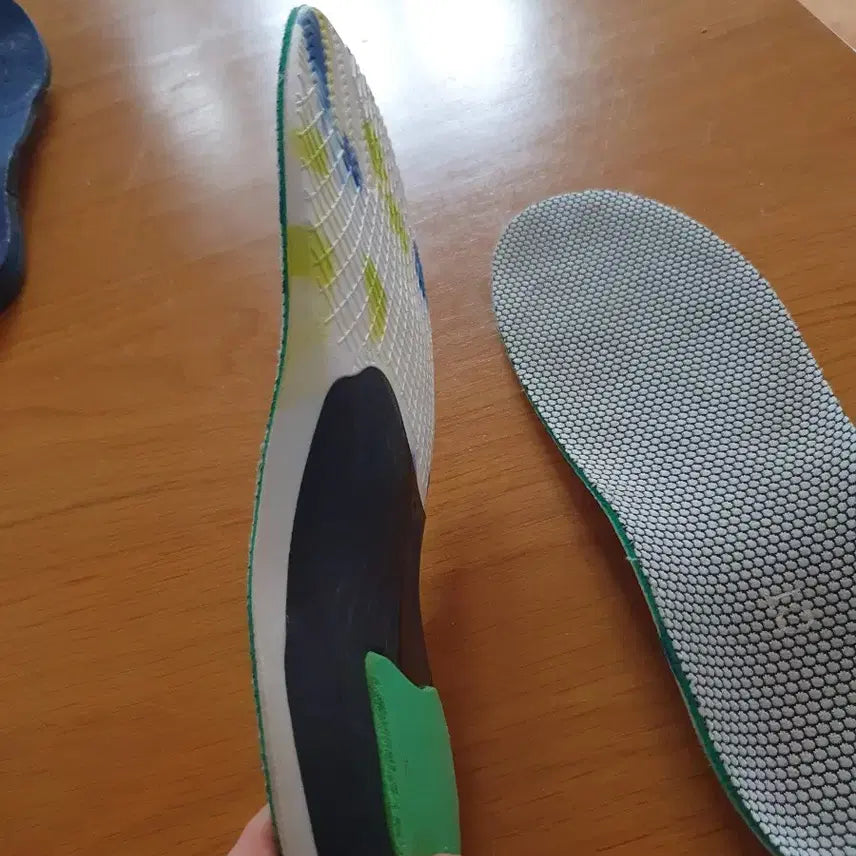 [SOLD OUT] 뉴발란스 530 실버 운동화 265