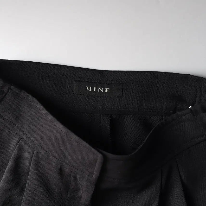 [BUNJANG] Mine 21FW Wide Cropped Slacks / 마인 21FW 와이드 크롭 슬랙스