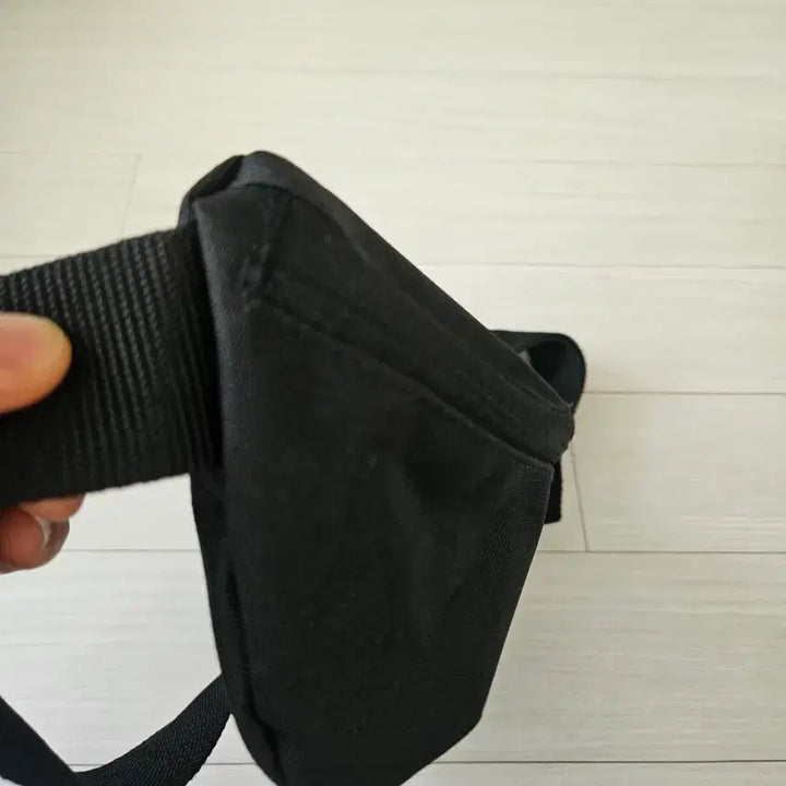 [SOLD OUT] 아디다스 블랙 웨이스트백 힙색