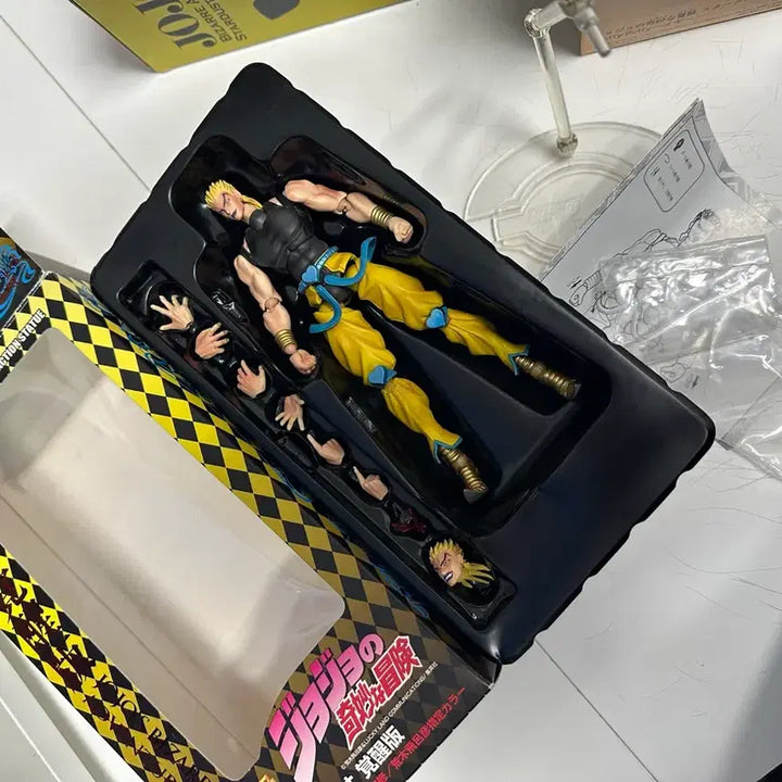 [BUNJANG] Super Action Statue Jojo Part 3 DIO / 초상가동 죠죠 3부 High 디오