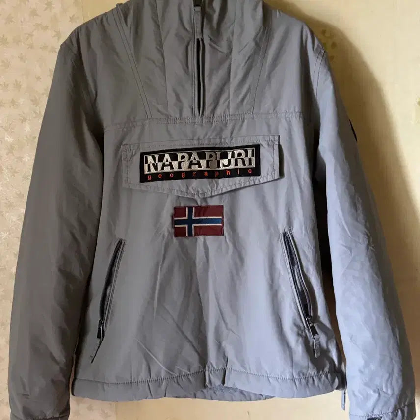 [BUNJANG] NAPAPIJRI Anorak Hooded Jacket Gray / 나파피리 NAPAPIJRI 아노락 후드 자켓 그레이