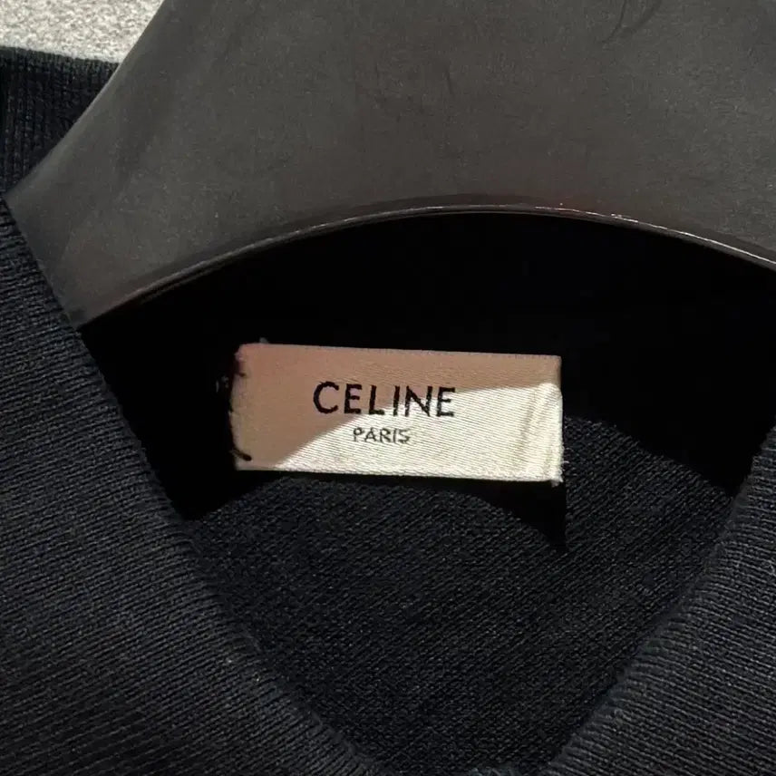 [BUNJANG] Celine Logo Collar Short Sleeve T-shirt / { S } 셀린느 로고 카라 반팔 티셔츠