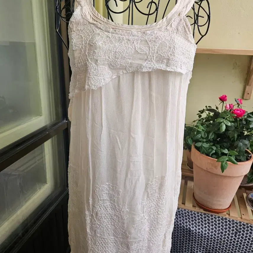 [BUNJANG] Osecccon Chiffon Lace Dress / 오즈세컨 쉬폰레이스원피스