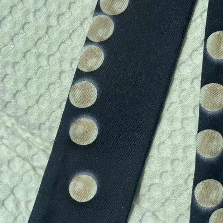 [BUNJANG] Chanel Pearl Twilly Scarf / 샤넬 진주 트윌리