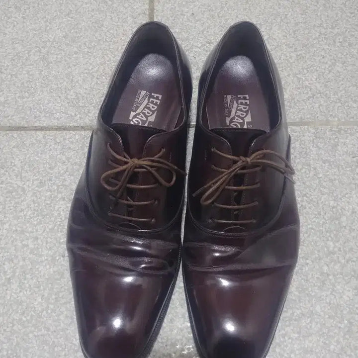 [BUNJANG] Ferragamo Wingtip Leather Shoes / 페레가모 윙팁 270미리