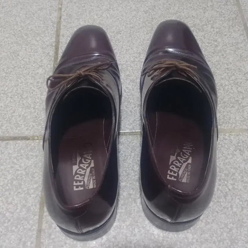 [BUNJANG] Ferragamo Wingtip Leather Shoes / 페레가모 윙팁 270미리