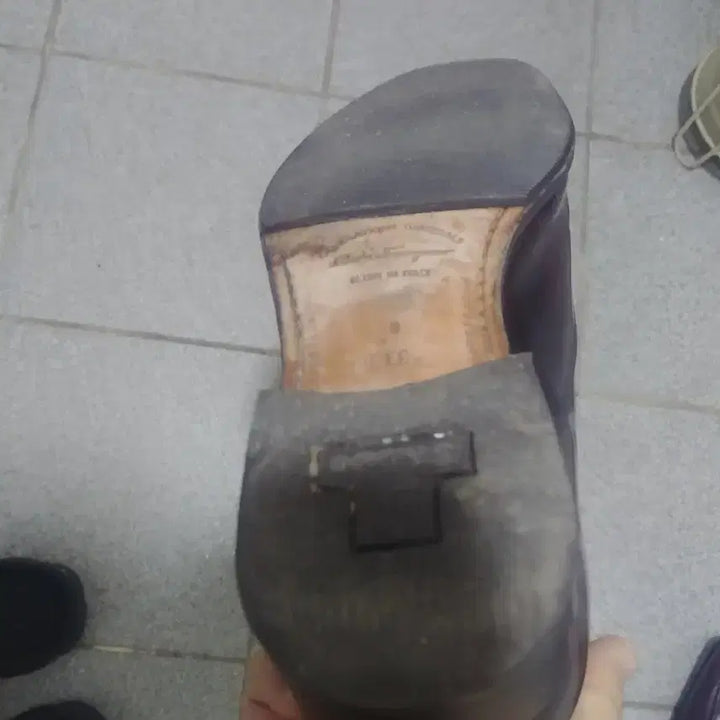 [BUNJANG] Ferragamo Wingtip Leather Shoes / 페레가모 윙팁 270미리