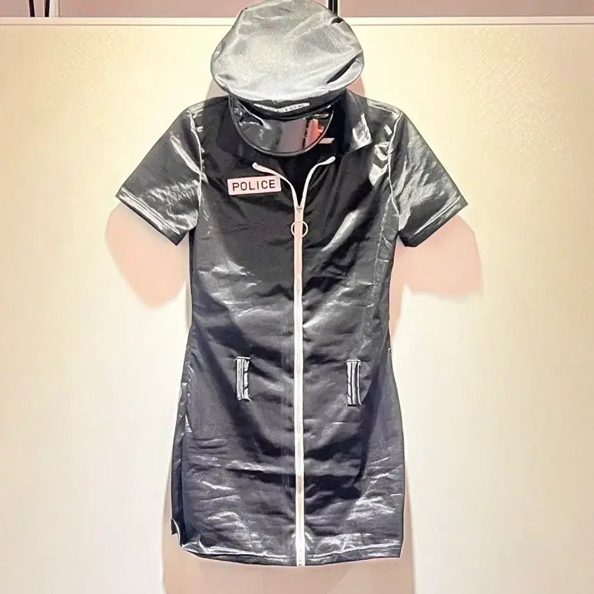 [BUNJANG] Black Police Uniform Costume Set / 블랙 폴리스 제복 코스튬 의상 + 모자 +장갑