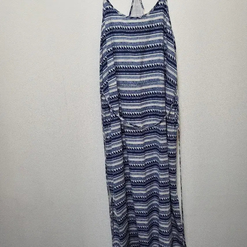[BUNJANG] NAIN Blue Pattern Spaghetti Strap Long Dress / 42015NAIN블루 패턴 끈나시 롱 원피스/별하